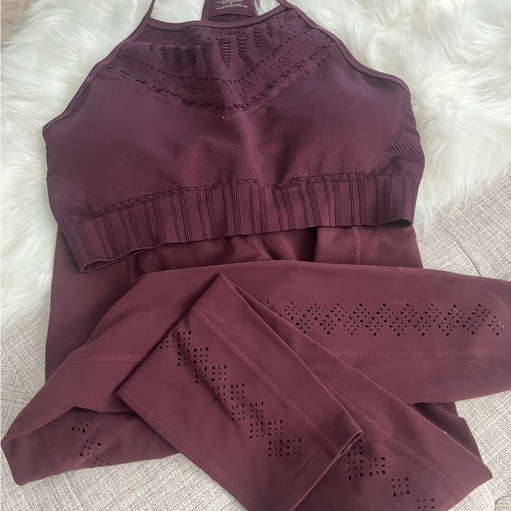 Atheta Yoga crop top and matching leggings size small